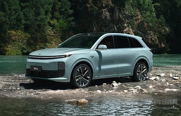 问界M5与理想L6谁更懂家庭用户需求？