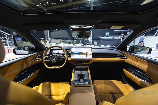 合资新能源价值新标准MAZDAEZ-6领衔亮相2024成都国际车展