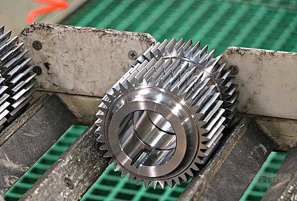 解放轴齿 传动未来