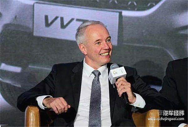 10月凛秋之际的人事变幻，与全体“汽车人”内心的上下求索