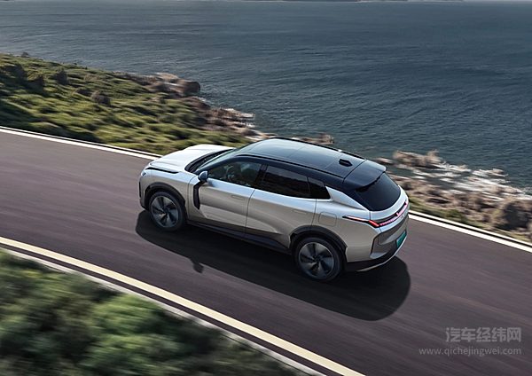 20万级别新能源SUV对决 领克08与星纪元ET相比谁更强？