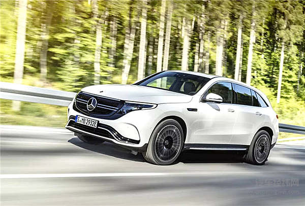 奔驰发布EQC BBA开始行动干掉特斯拉！