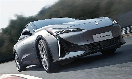 极狐阿尔法S5对决极氪007 哪一款适合你？