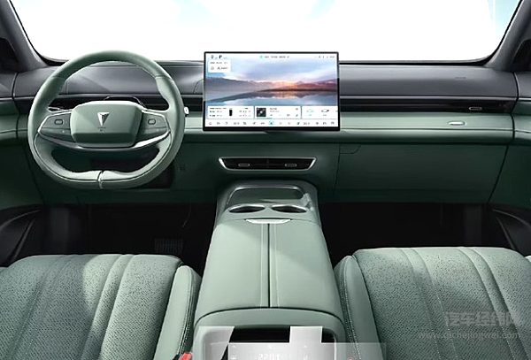 不到20万可入手 红旗天工06有国车光环深蓝S07能否挑战？