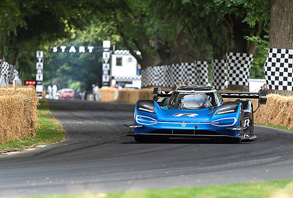 大众汽车品牌ID.R在古德伍德创下新纪录 再次开创赛车历史