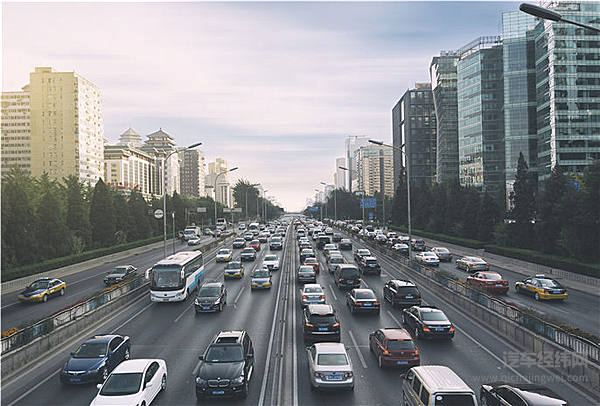 促进汽车消费 战疫能否给新能源汽车一个机会？！