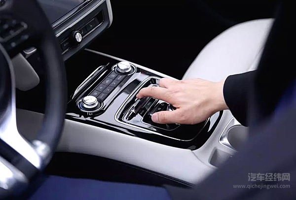 在互联网汽车领域淘到“第一桶金”之后，上汽乘用车又将推出“新物种”