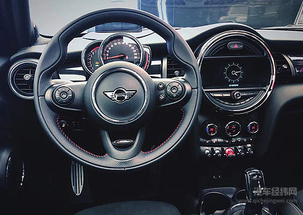 英伦风MINI“卡丁车”竟然搭上了女神汤唯！！！