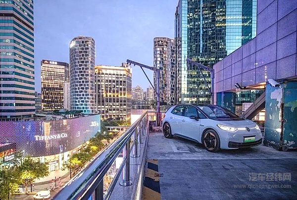 负债累累的大众将靠什么挽回局势？