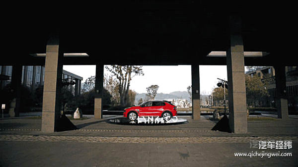 领克01如约而至 五款量产车型售价公布