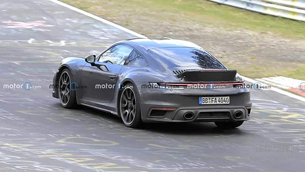 纽北惊现保时捷911神秘新车 预计2022年初亮相
