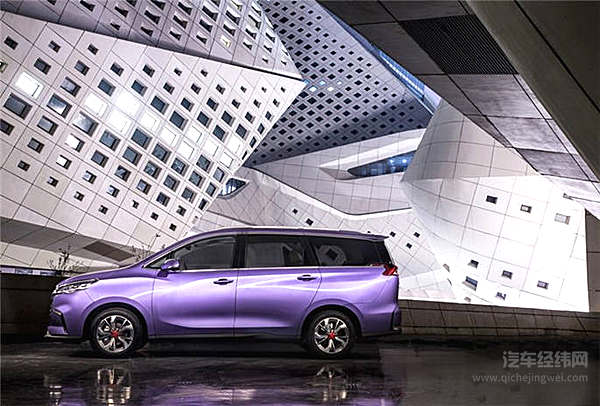 第一款自己选配定价的MPV治愈“选择障碍” 上汽大通G50满足全家期待