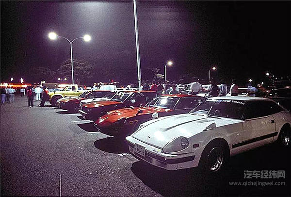 极速超过300km/h的公路大战