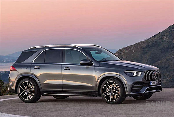 奔驰AMG又出新款 直六+轻混够不够硬核？