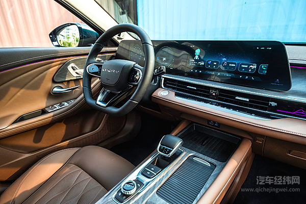 艾瑞泽8 2.0T即将登场 高性能品质家轿市场再添王者