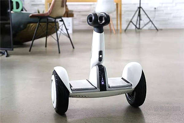 “多事之秋”引发热议，十月车圈大事记