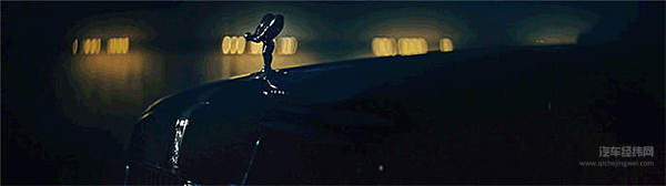 “黑化版”劳斯莱斯库里南 奢华家族再添新丁