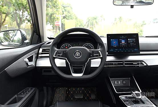 用着比亚迪的技术，雪佛兰的设计 居然想卖奔驰的价格？