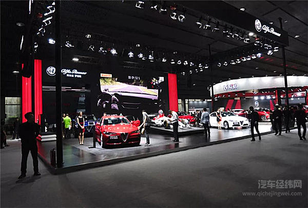 每个展馆的背后，总有一出大戏