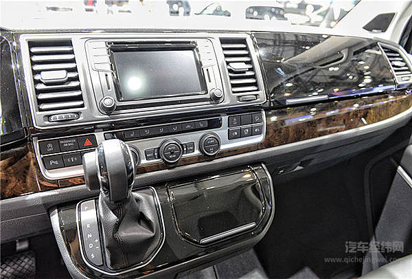 大众T6迈特威及凯路威2018款成都车展正式上市 售价41.88万/35.18万起