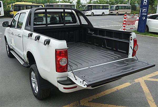 首款皮卡斗平底货箱 江淮帅铃T6皮卡“大有可为”