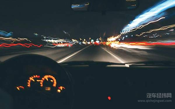 新基建彻底火了 新能源汽车能否借东风爆发？