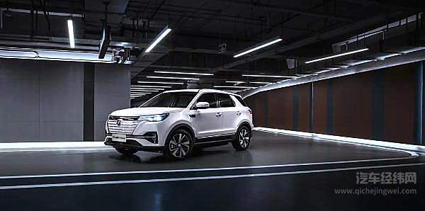 实力过硬重拳出击 长安CS55纯电版上市