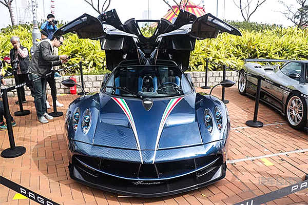 帕加尼限量龙版Huayra Dinastia惊艳亮相 恭贺香港汽车会100周年庆