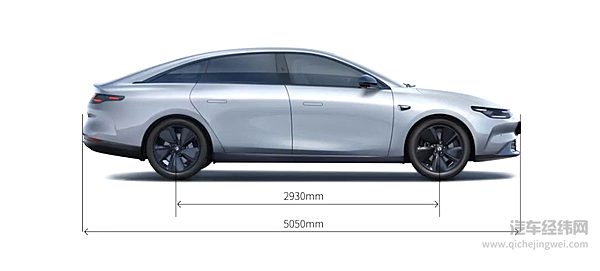 5050mm车身 这就是零跑C01的豪华气质