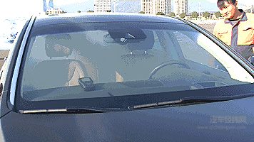 吉利春晓基地高难度试炼 直击极限驾驶的“暴走”瞬间