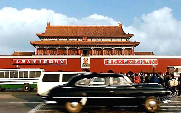 古董车乐园 原来街上跑的老车怎么迅速消失了