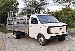 開瑞K7 100kw 4X2 3.815米 倉柵式純電動(dòng)微卡載貨車 (SQR5035CCYBEVH31)70.59kwh