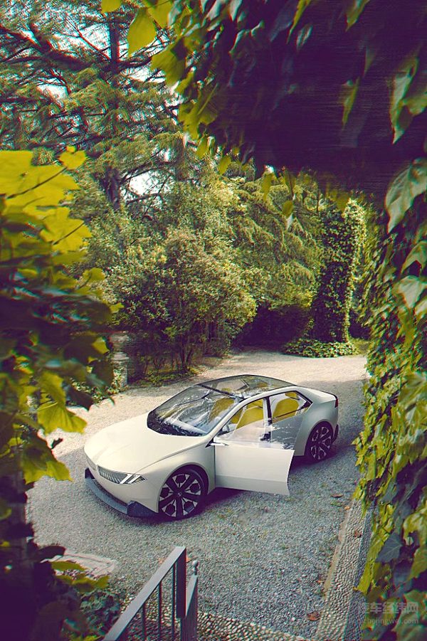 BBA新车强势亮相 转型的奔驰宝马奥迪有哪些动作？