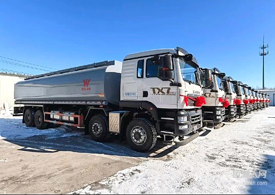 首季開門紅 中國重汽豪沃重卡批量交付，賦能全場景運輸高質(zhì)量發(fā)展