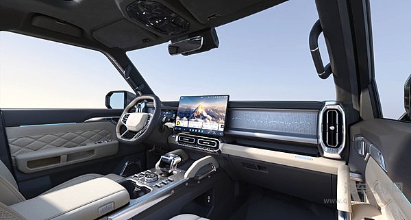 方程豹钛7对比捷途旅行者C-DM 谁更适合轻越野？