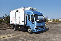 廣汽領(lǐng)程T3 Plus 165kw 4X2 4米 純電動冷藏車 (YC5040XLCFHEFCEV)30.66kwh