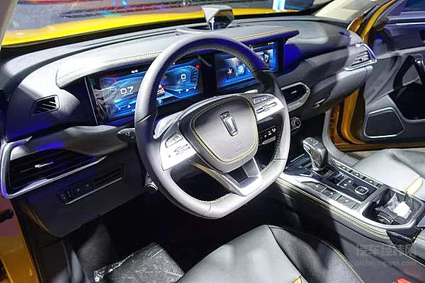 这次换车标 奔腾“世界之窗”完胜奥迪“四个圈”！