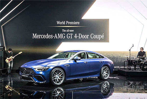 换代、改款齐上阵 梅赛德斯-奔驰携豪华阵容抢夺日内瓦车展“主咖”