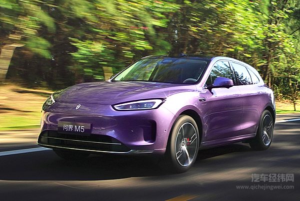 问界M5与理想L6谁更懂家庭用户需求？