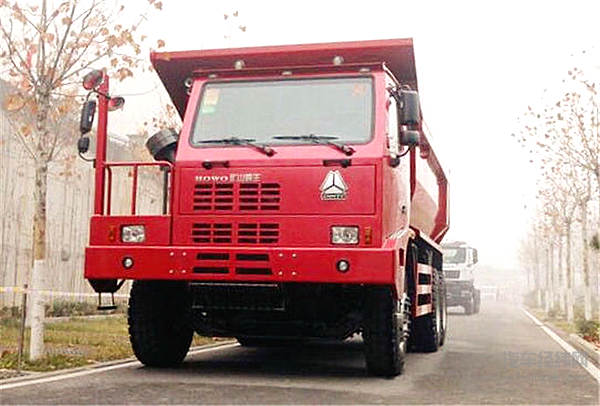 2017年中国重汽豪沃主推16款车型