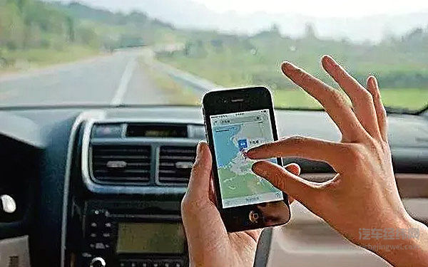 车载导航和手机导航哪个更好用？