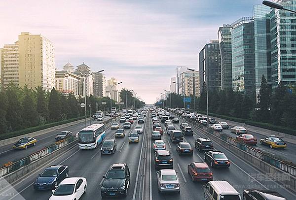 车企新能源子品牌野蛮生长？ 东风、上汽、吉利高端品牌扎堆上市背后