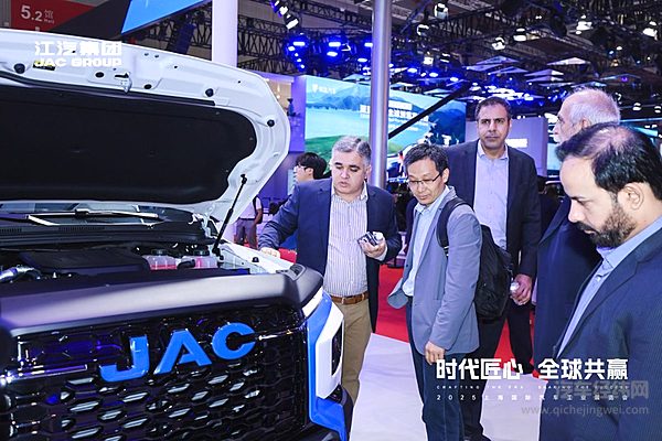 国内国际累计销量同比双增！江淮皮卡4月全球销售超6000辆