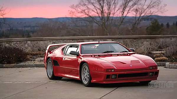 德托马索 Pantera 90 SI