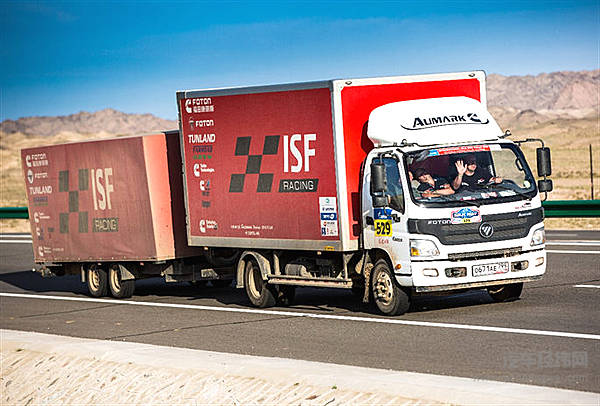 “芯”之所向 福田欧马可助力福康车队征战2019丝绸之路拉力赛！
