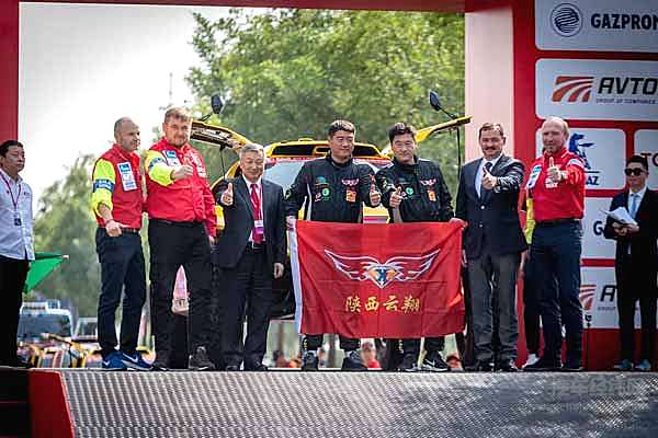 2018年丝绸之路国际汽车拉力赛中国段盛大开幕