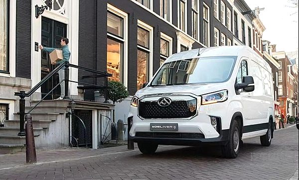 【上汽大通MAXUS EV90在欧洲】