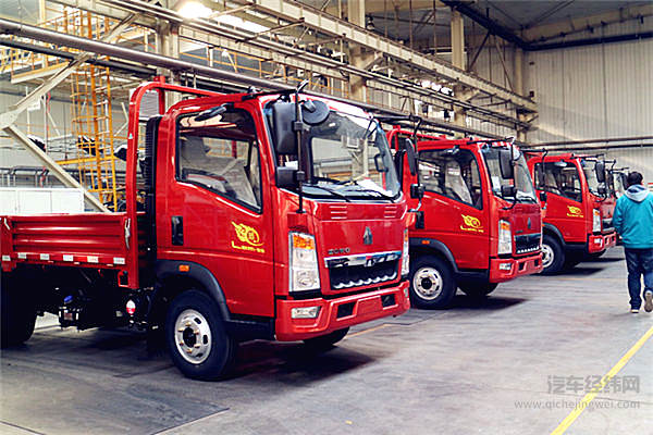 中国重汽轻卡创新“全价值链服务”为“后来者居上”埋下伏笔