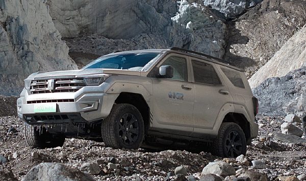 方程豹豹5和坦克400 Hi4-T谁才更懂越野？