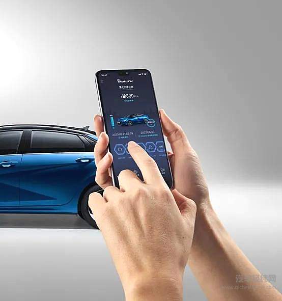 售价9.98万起 第七代伊兰特锋芒上市